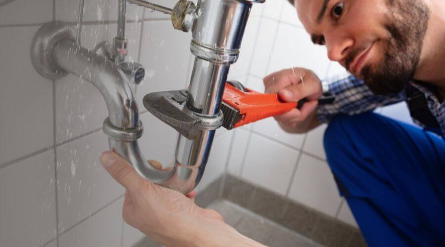 Professional same day plumber services in Klamath, CA